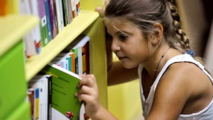 Ανοίγουν ξανά 7.000 σχολικές βιβλιοθήκες