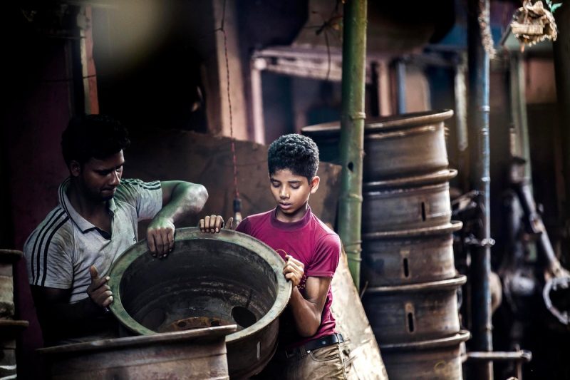 Στην Ινδία δεν γιορτάζουν την Παγκόσμια Ημέρα κατά της Παιδικής Εργασίας