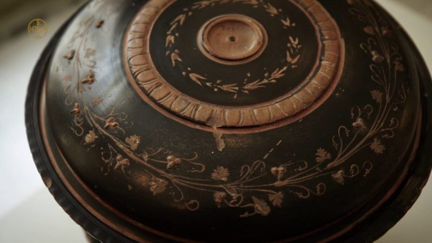 Επιλεγμένα αντικείμενα του Μουσείου Μπενάκη και οι ιστορίες τους στα βίντεο της σειράς Close Ups