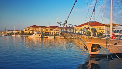 Ένα ελληνικό νησί και μια υπέροχη πόλη με φανταστικές παραλίες στα Top 20 ασφαλέστερα μέρη στην ΕΕ για ταξίδι μετά τον κορωνοϊό