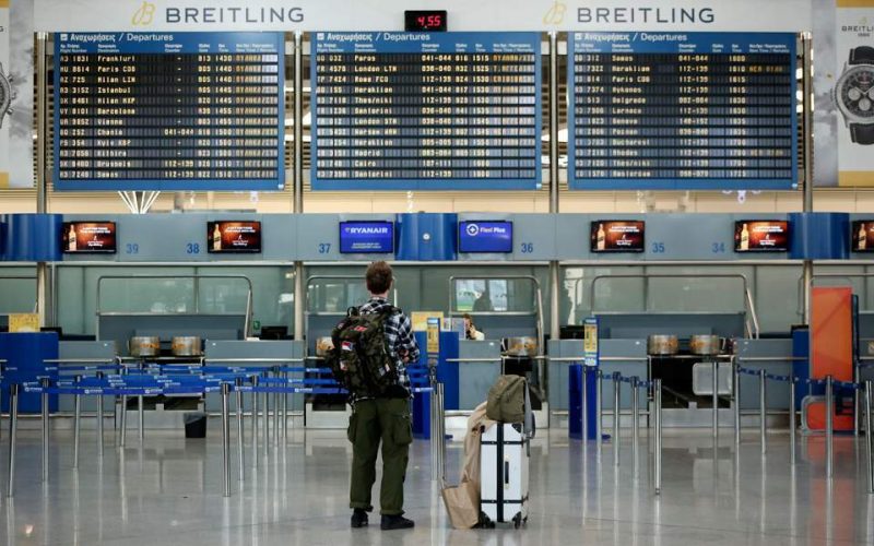 ΥΠΑ: Σε δύο φάσεις τον Ιούνιο η καραντίνα για τους ταξιδιώτες από το εξωτερικό – Τι προβλέπεται