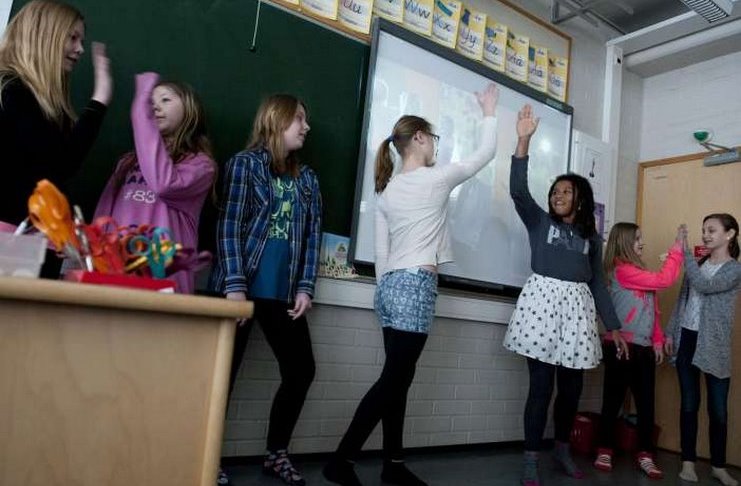 Φινλανδία: Η πρώτη χώρα στον κόσμο που αποφάσισε να καταργήσει όλα τα σχολικά μαθήματα