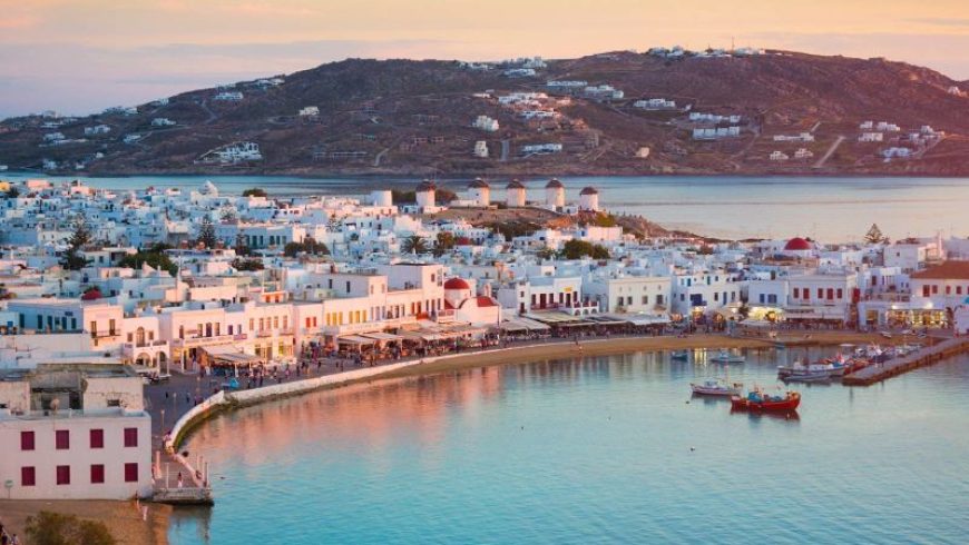How to Travel to the Greek Islands