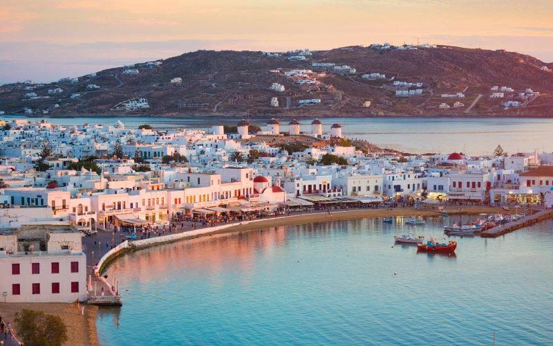 How to Travel to the Greek Islands
