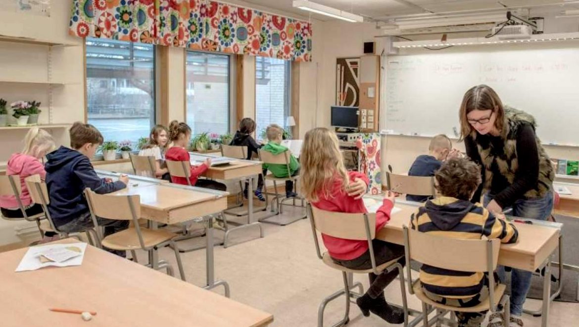 Σουηδία: Μάθημα στην Α’ Δημοτικού για να διαχωρίζουν τα παιδιά τα fake news