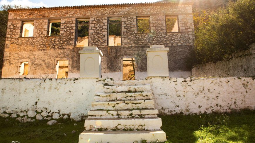 Γνωρίζοντας το Ξηρόμερο: Κάστρο Γρίβα-Αγίου Γεωργίου, ερειπωμένο χωριό Πλαγιάς