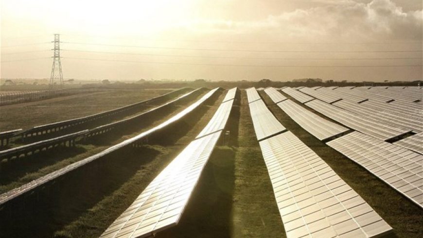Ε.Ε.: Η ηλεκτρική ενέργεια από ανανεώσιμες ξεπέρασε την παραγωγή ενέργειας από καύση άνθρακα το περασμένο έτος