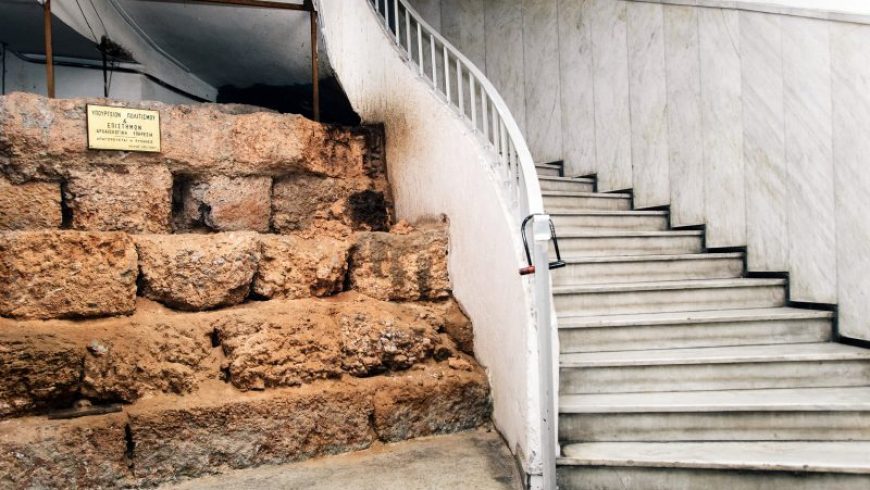 Μια εφαρμογή σε ξεναγεί στα τείχη της Αθήνας