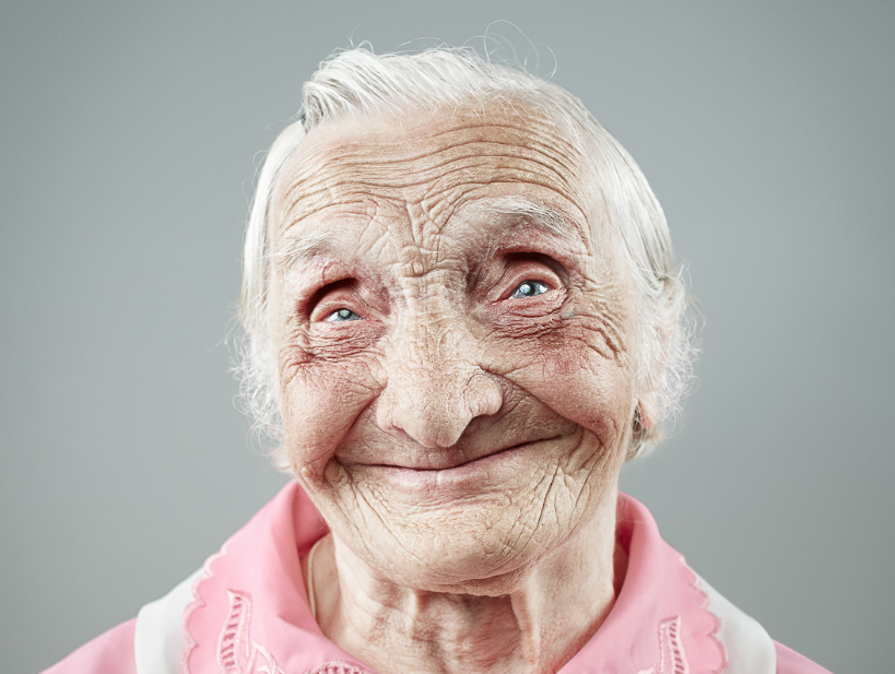 Τα αυθεντικά χαμόγελα ηλικιωμένων σε ένα project γεμάτο συναίσθημα