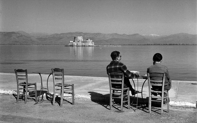 Άγνωστες φωτογραφίες από τα ταξίδια της Joan Leigh Fermor στην Ελλάδα