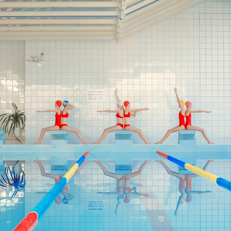 New Synchronized Photographs of Swimmers by Mária Švarbová