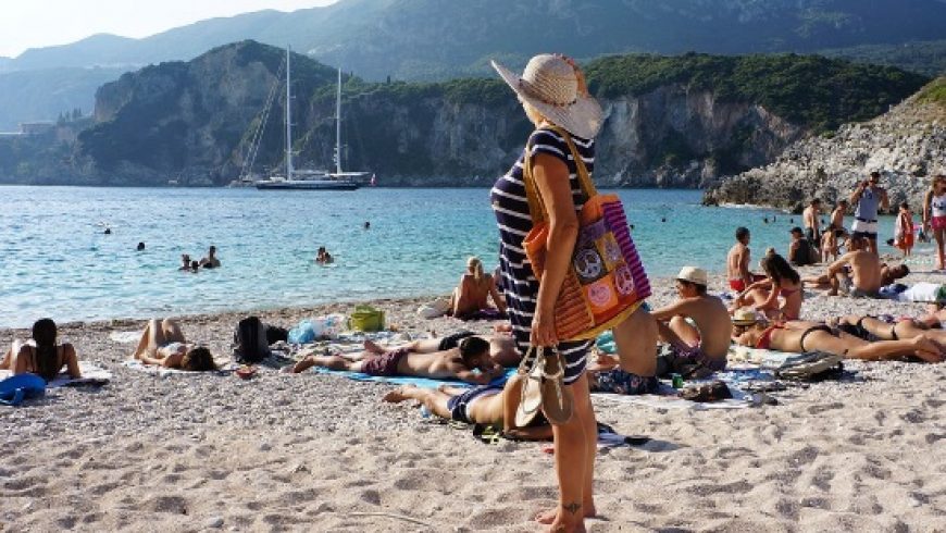T+L: Τρεις Έλληνες στους 117 καλύτερους ταξιδιωτικούς συμβούλους για το 2018