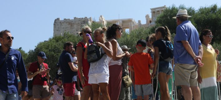 Στην κορυφή των επιλογών των Ρώσων, για οικογενειακές διακοπές, η Ελλάδα