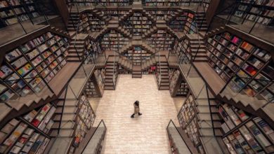 Ένα σχεδόν εξωπραγματικό βιβλιοπωλείο με έμπνευση από τον Έσερ