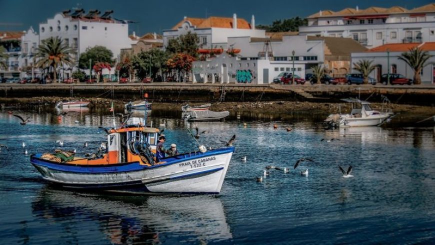Τουρισμός: Η Πορτογαλία ξεκινά τα πιστοποιητικά “anti-virus” σε εγκαταστάσεις, παραλίες και μουσεία