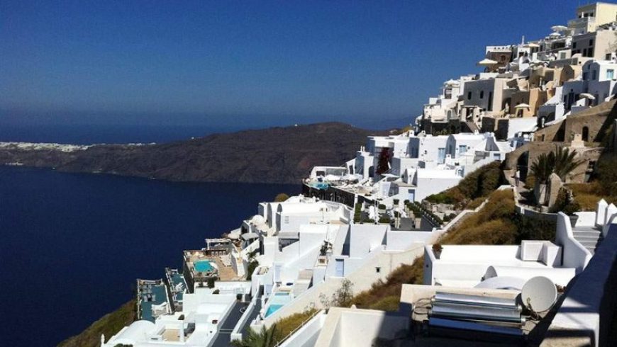 Η Ελλάδα προορισμός για τους Γερμανούς τουρίστες, λέει ο πρωθυπουργός της Β. Ρηνανίας- Βεστφαλίας