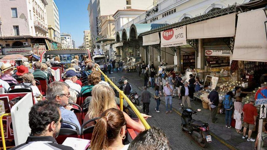 Αισιόδοξη η TUI για τον ελληνικό τουρισμό το 2021