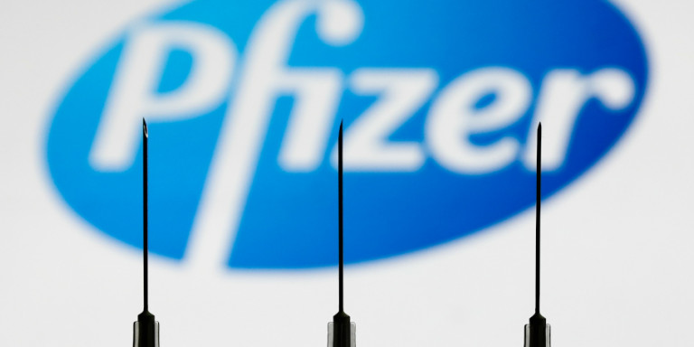 Το εμβόλιο της Pfizer πήρε έγκριση στη Βρετανία -Ξεκινούν την επόμενη εβδομάδα οι εβολιασμοί