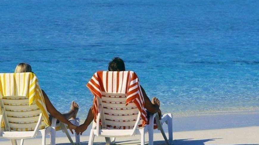 Κοινωνικός τουρισμός: Δωρεάν διακοπές για 300.000 πολίτες – Πότε ανοίγει η πλατφόρμα, οι δικαιούχοι