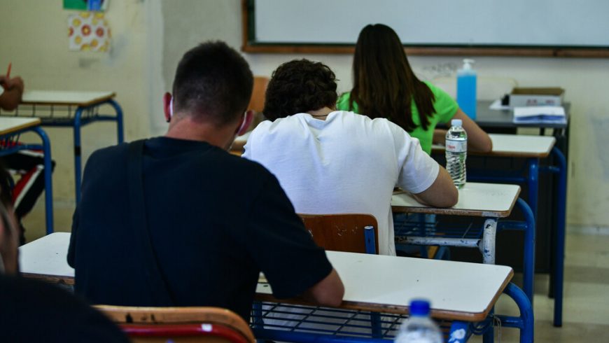 Κορωνοϊός – Σχολεία: Πώς θα επιστρέψουν οι μαθητές στα θρανία στις 13 Σεπτεμβρίου