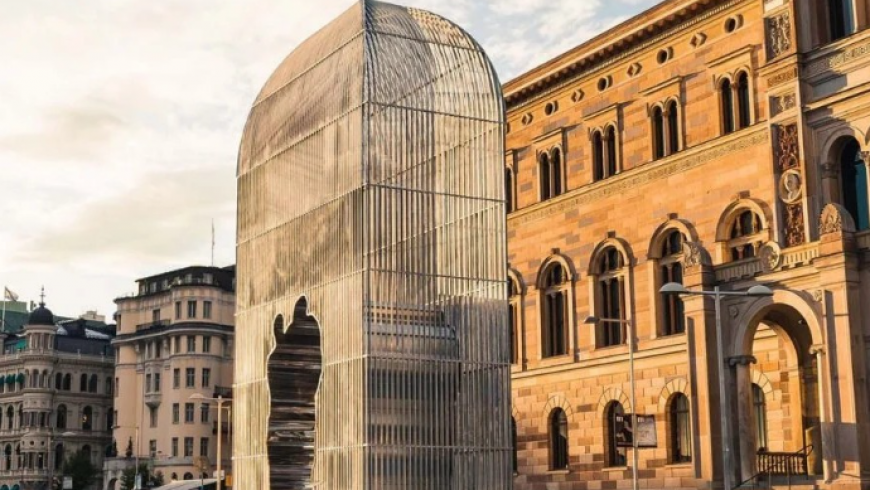 «Arch»: Μια εγκατάσταση του Ai Weiwei μπροστά από το Nationalmuseum της Στοκχόλμης