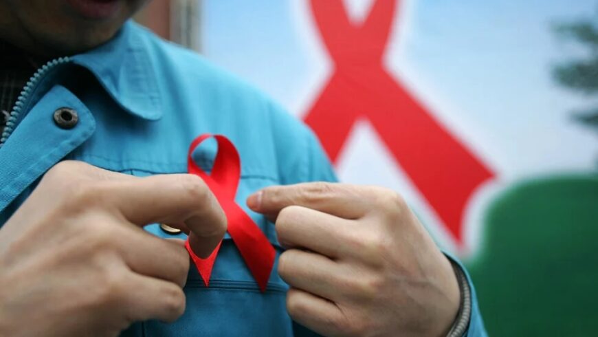 Σύλλογος Οροθετικών: Τέλος στην εργασιακή αυθαιρεσία ενάντια σε άτομα που ζουν με HIV