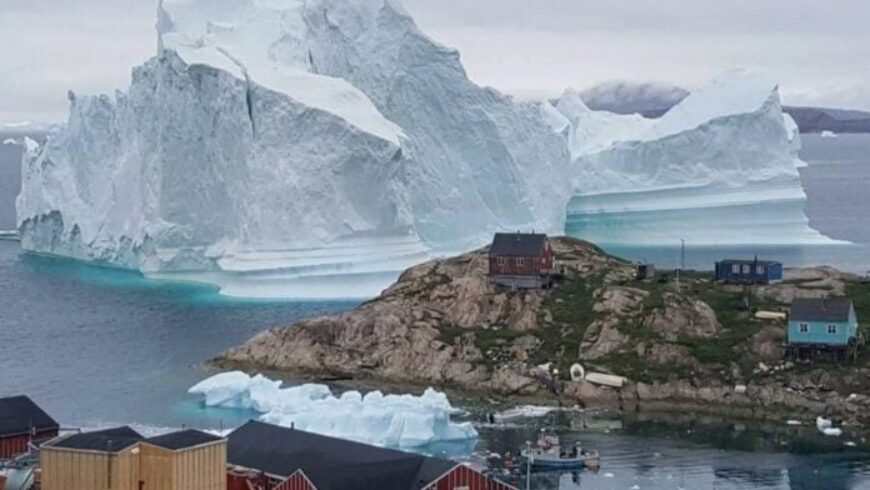 Η Γροιλανδία λιώνει με επιτάχυνση οδηγώντας κάτω από το νερό πολλές περιοχές της Γης