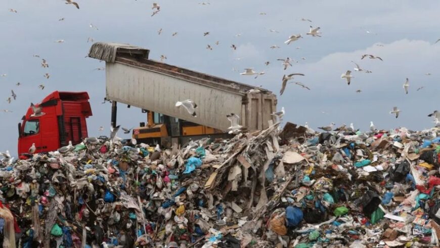 Κοντά σε συμφωνία «σταθμό» για τα σκουπίδια της Ευρώπης