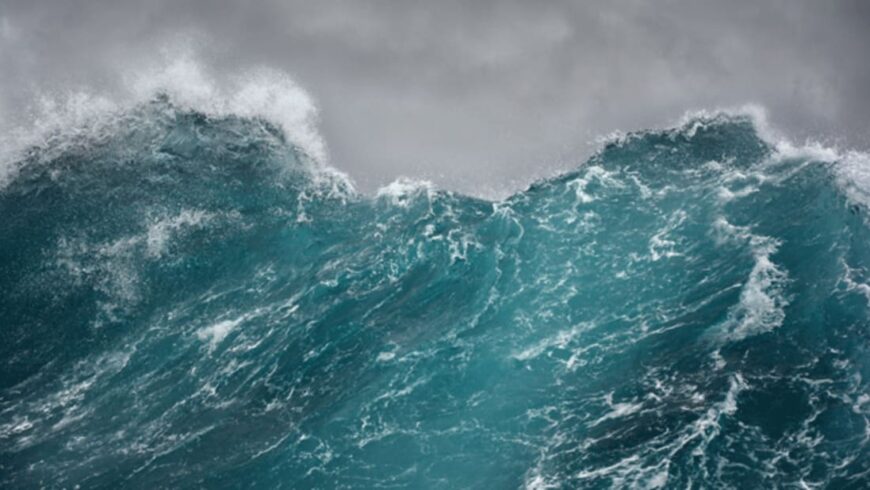 Ο πλανήτης “τρέμει” τακτικά και από τα κύματα