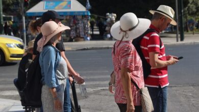 Πρόγνωση Τσατραφύλλια: Υποτροπικός αεροχείμαρρος φέρνει αφρικανική ζέστη – Οι περιοχές που θα δουν 33άρια